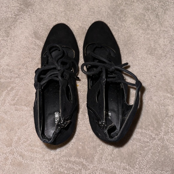 lace up heels - Picture 2 of 6